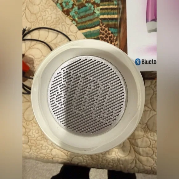 JBL pulse 4 good used condition - Picture 3 of 9